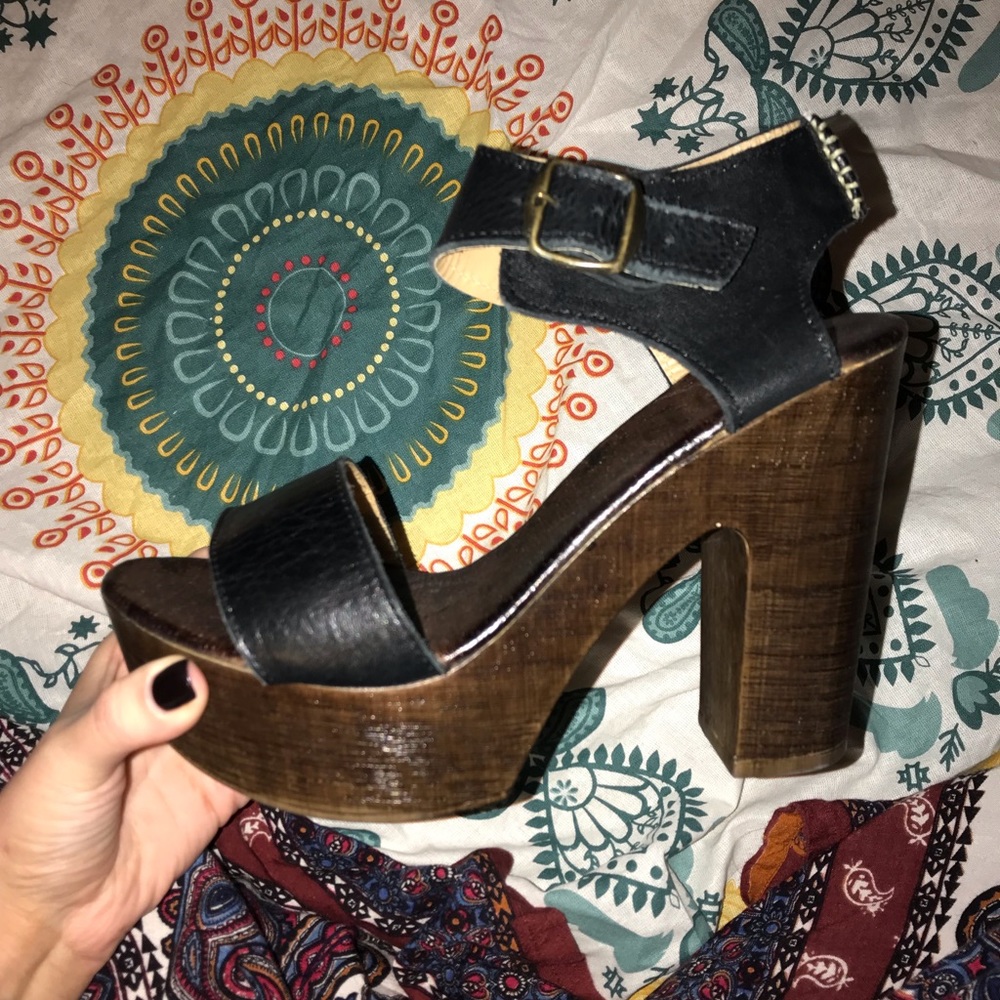Roan heels